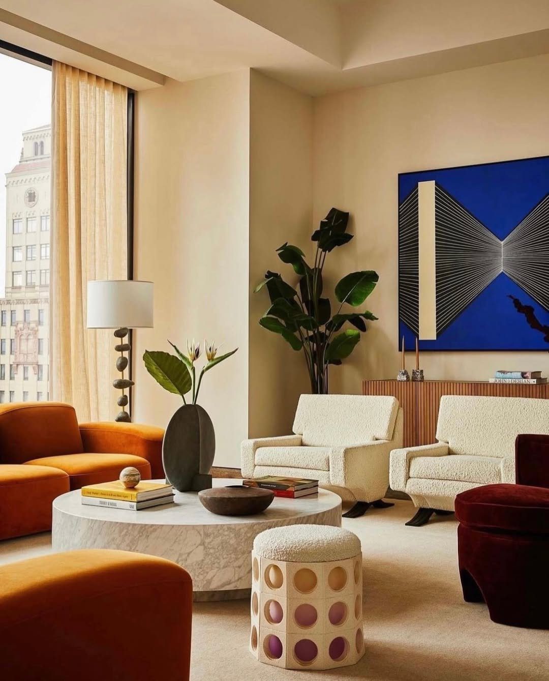 Jaw-Dropping Mid Century Living Rooms for 2025 1 Bold Colors Meet Timeless Mid-Century Style