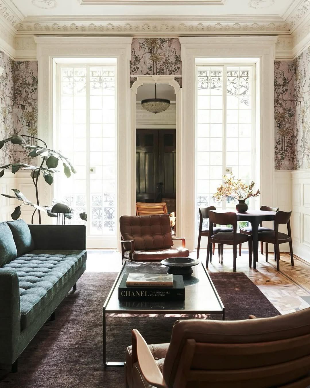 Jaw-Dropping Mid Century Living Rooms for 2025 23 word image 42083 23