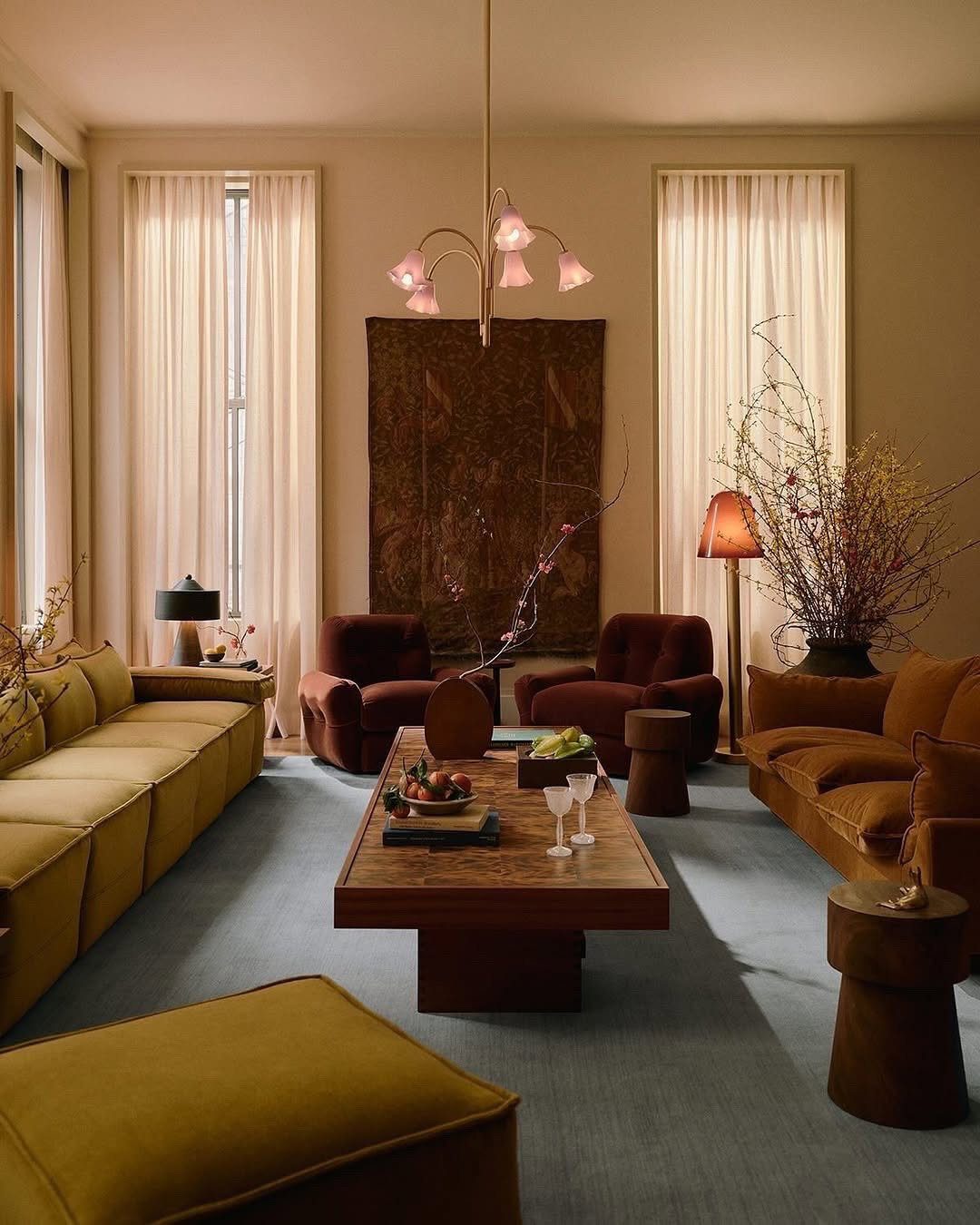 Jaw-Dropping Mid Century Living Rooms for 2025 9 Earthy Tones And Sculptural Mid-Century Charm