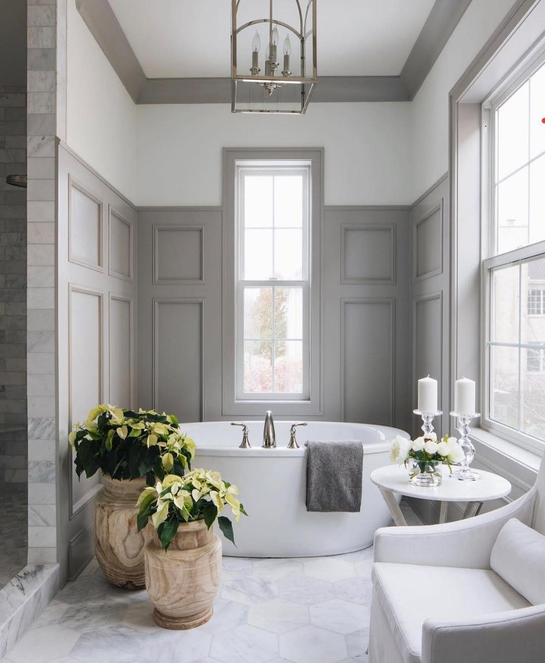 25 Jaw-Dropping Glam Bathroom Ideas for 2025 21 Sophisticated Glam With Classic Elegance