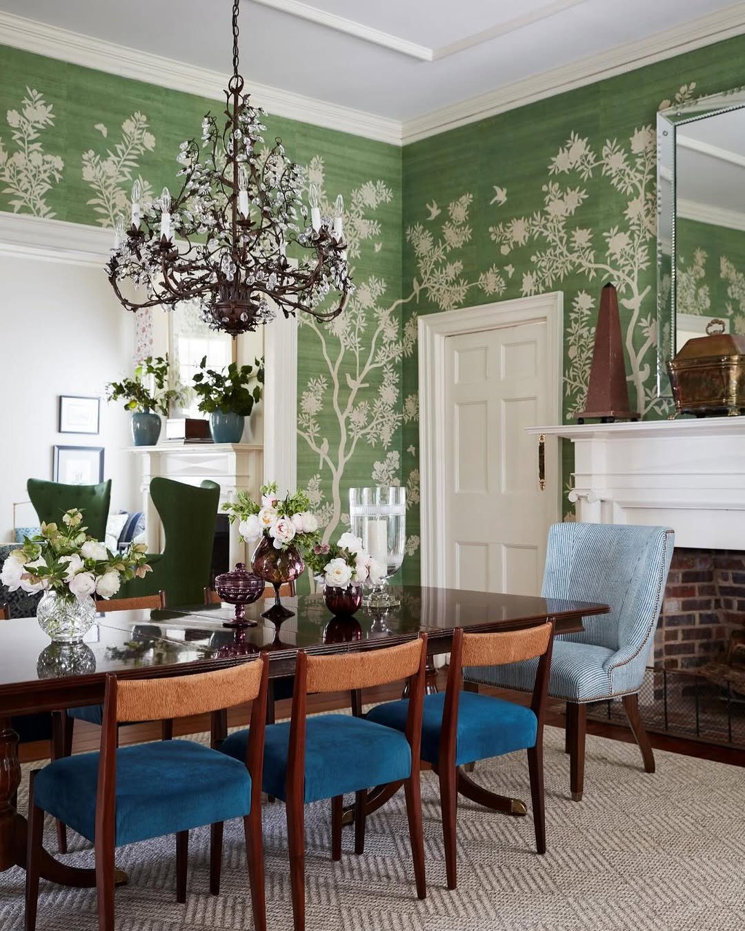 Shocking Green Color Combos Revealed for 2025! 3 What Color Pairs Best With Green? Best Expert Tips