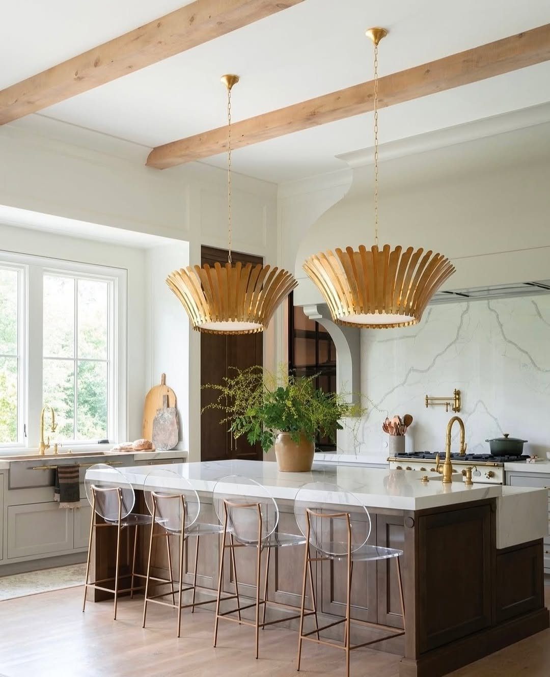 Modern vs Contemporary Design: What's the Difference? 10 word image 44112 11