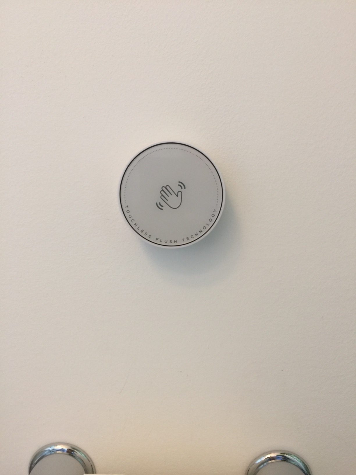 American Standard 2989709.020 Concealed Trapway Cadet Touchless 2-Piece 1.28 GPF Single Flush Elongated Toilet, Seat Included, White Customer Review American Standard 2989709.020 Concealed Trapway Cadet Touchless 2-Piece 1.28 GPF Single Flush Elongated Toilet, Seat Included, White - Customer Photo 1