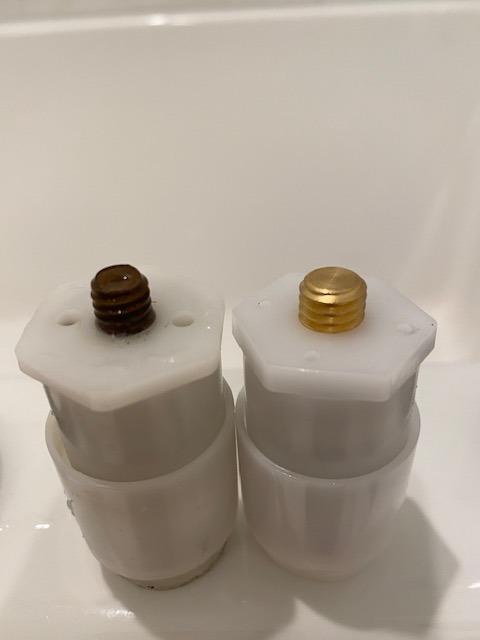 LASCO 03-4907 Bathtub Drain Stopper Gasket for Tip-Toe Style Stopper, Black Rubber Customer Review LASCO 03-4907 Bathtub Drain Stopper Gasket for Tip-Toe Style Stopper, Black Rubber - Customer Photo 2