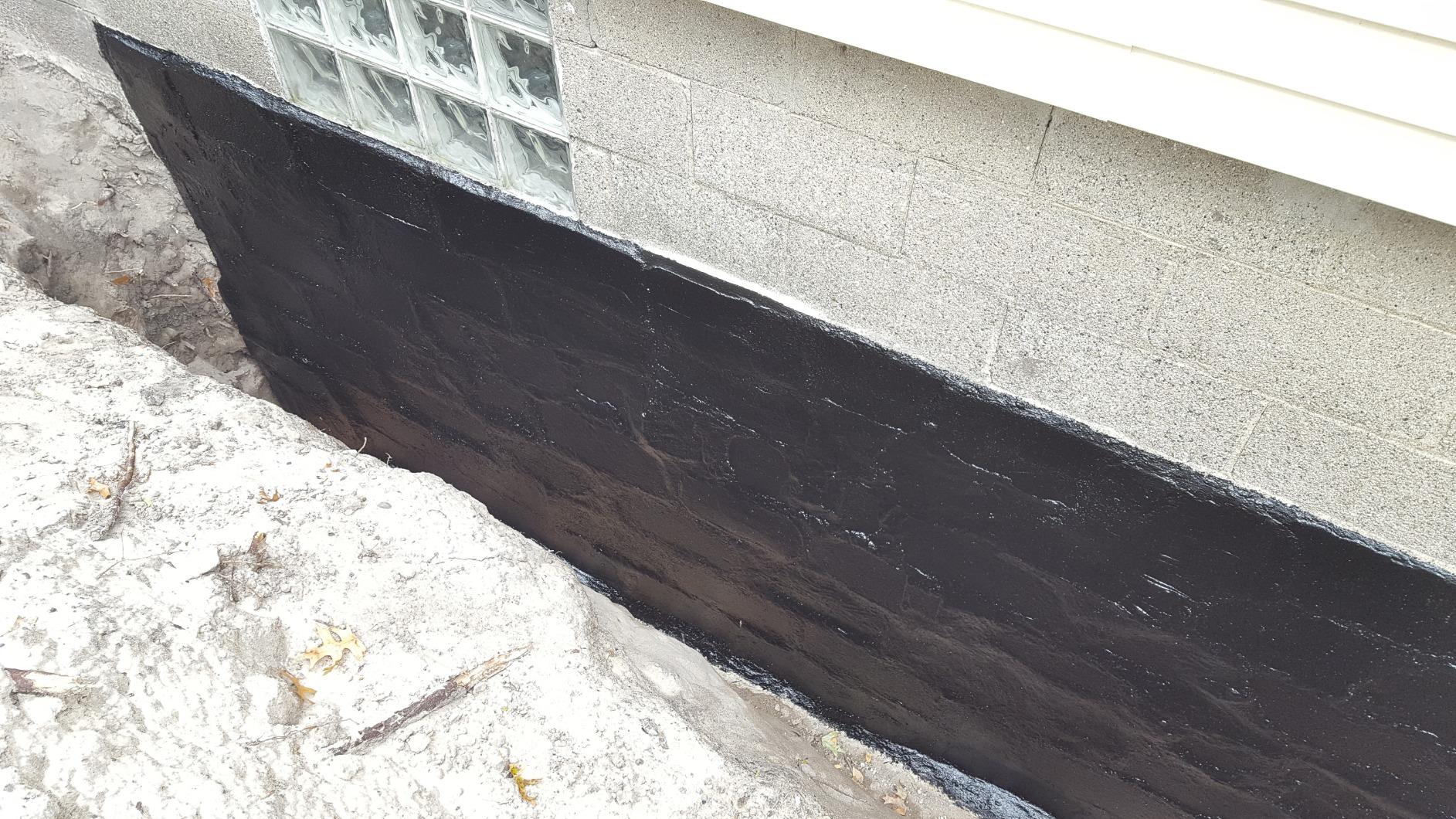 Liquid Rubber Basement and Foundation Repair Sealant - Waterproof Concrete Sealer & Crack Filler - Flexible Coating for Indoor & Outdoor Use - Waterproofing Paint - Black, 1 Gallon - Customer Photo 2