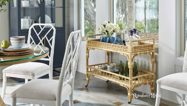 Bar Cart Beauty: A Trendy Addition