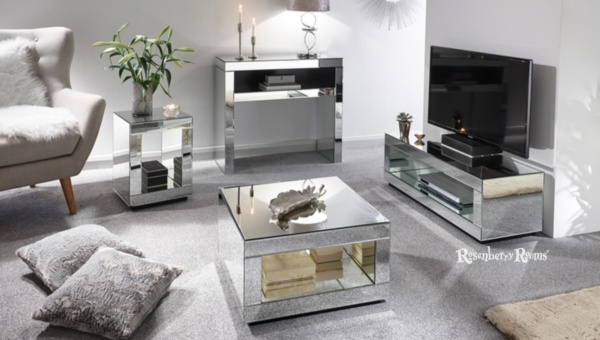 Mirrored Marvel: Incorporating Mirrored Furniture