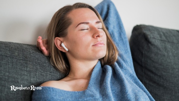 How to Sleep Comfortly with AirPods?