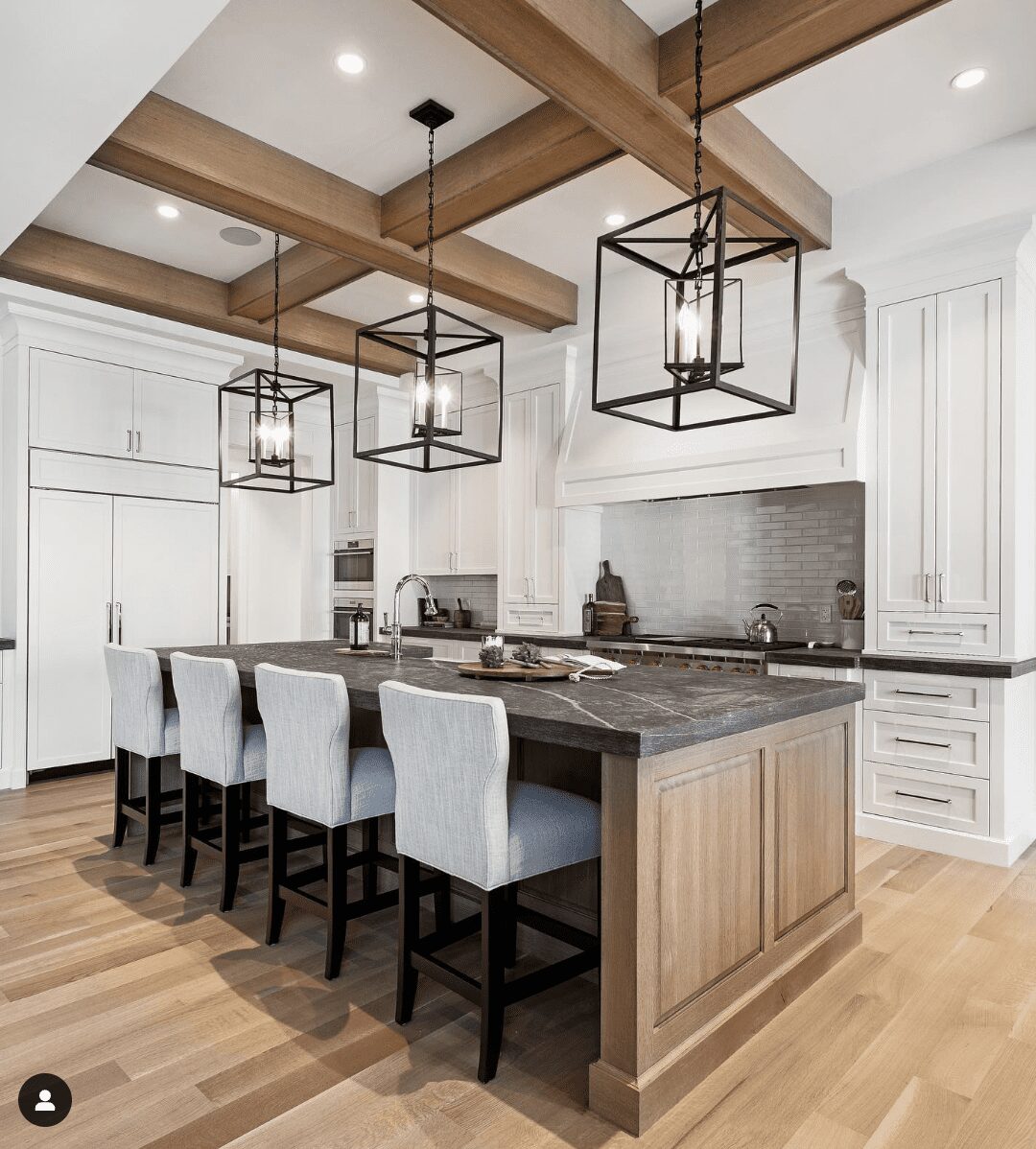 Geometric Sophistication with Cross-Beam Design