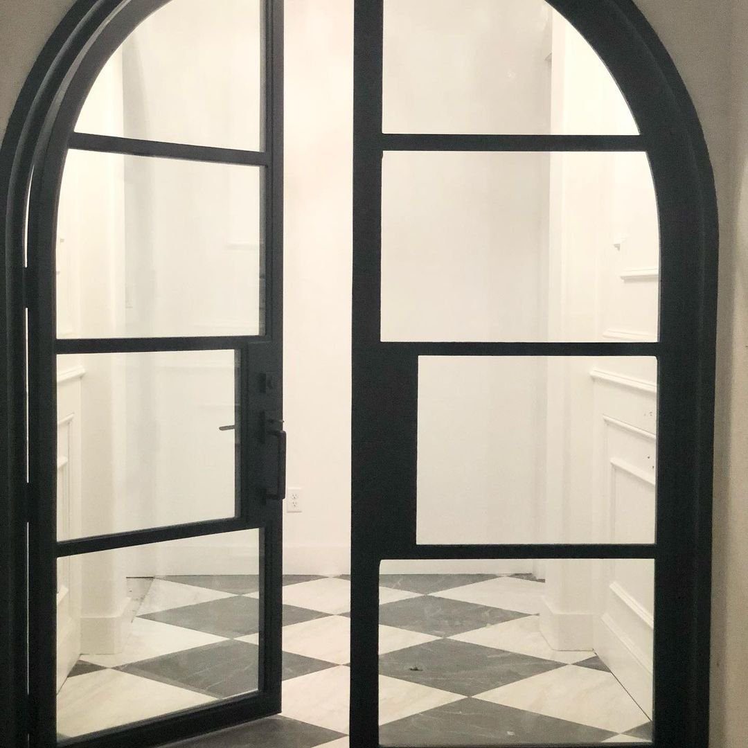 Geometric Elegance With Clear Glass Door