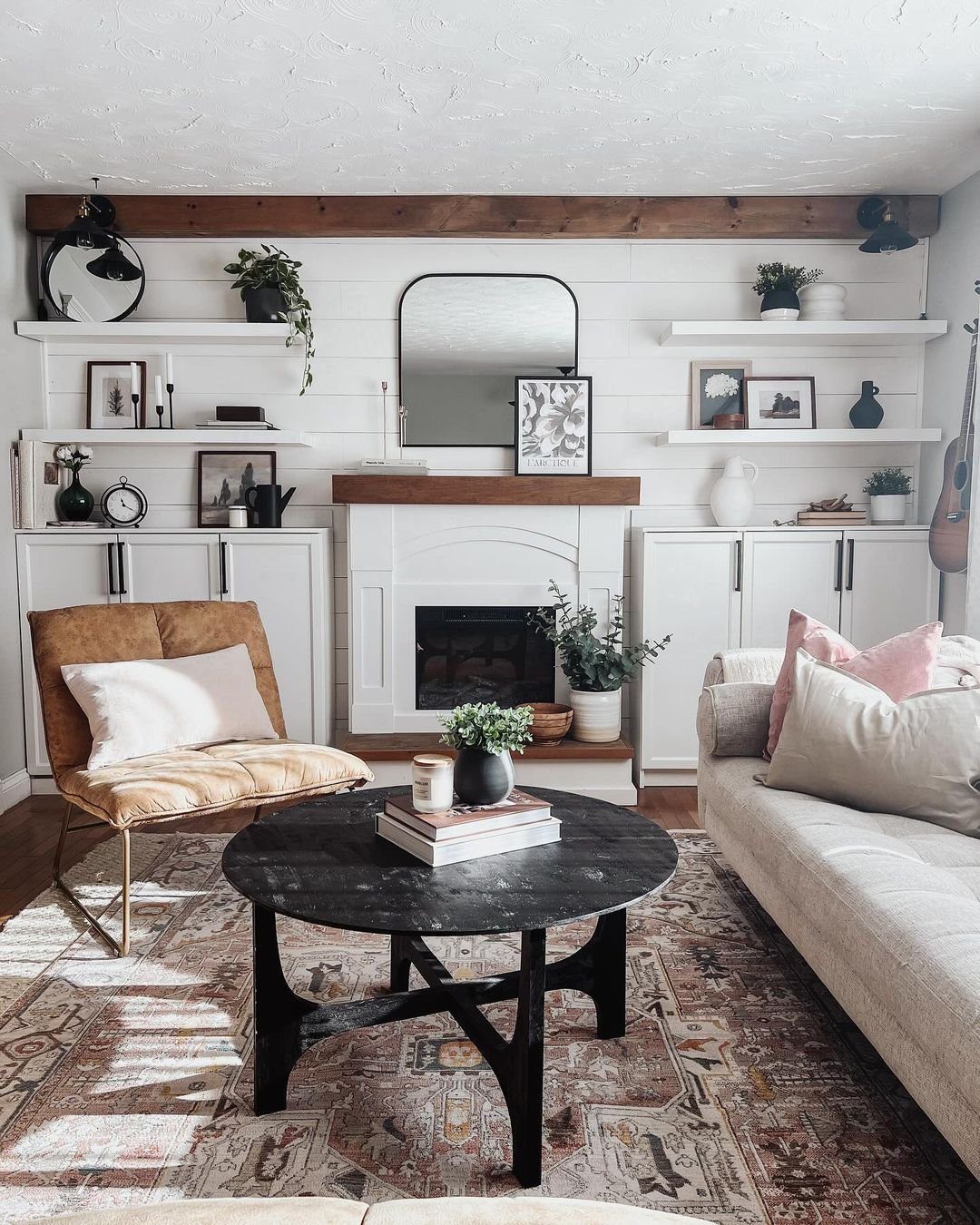 Leather Accent Chairs for a Rustic Touch