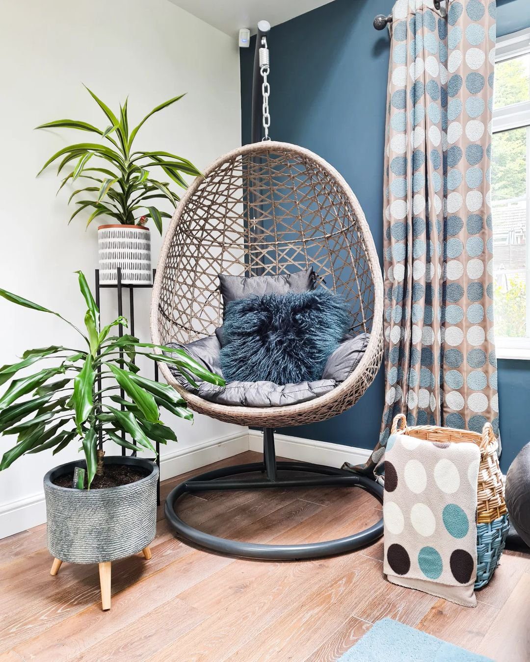 Tranquil Egg Chair Retreat