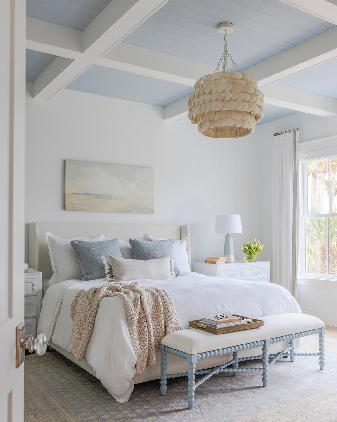 How To Choose A Ceiling Paint Color - Here’s An Ultimate Guide