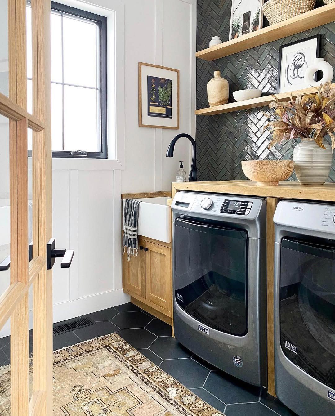 Modern Farmhouse Laundry With Rich Textures