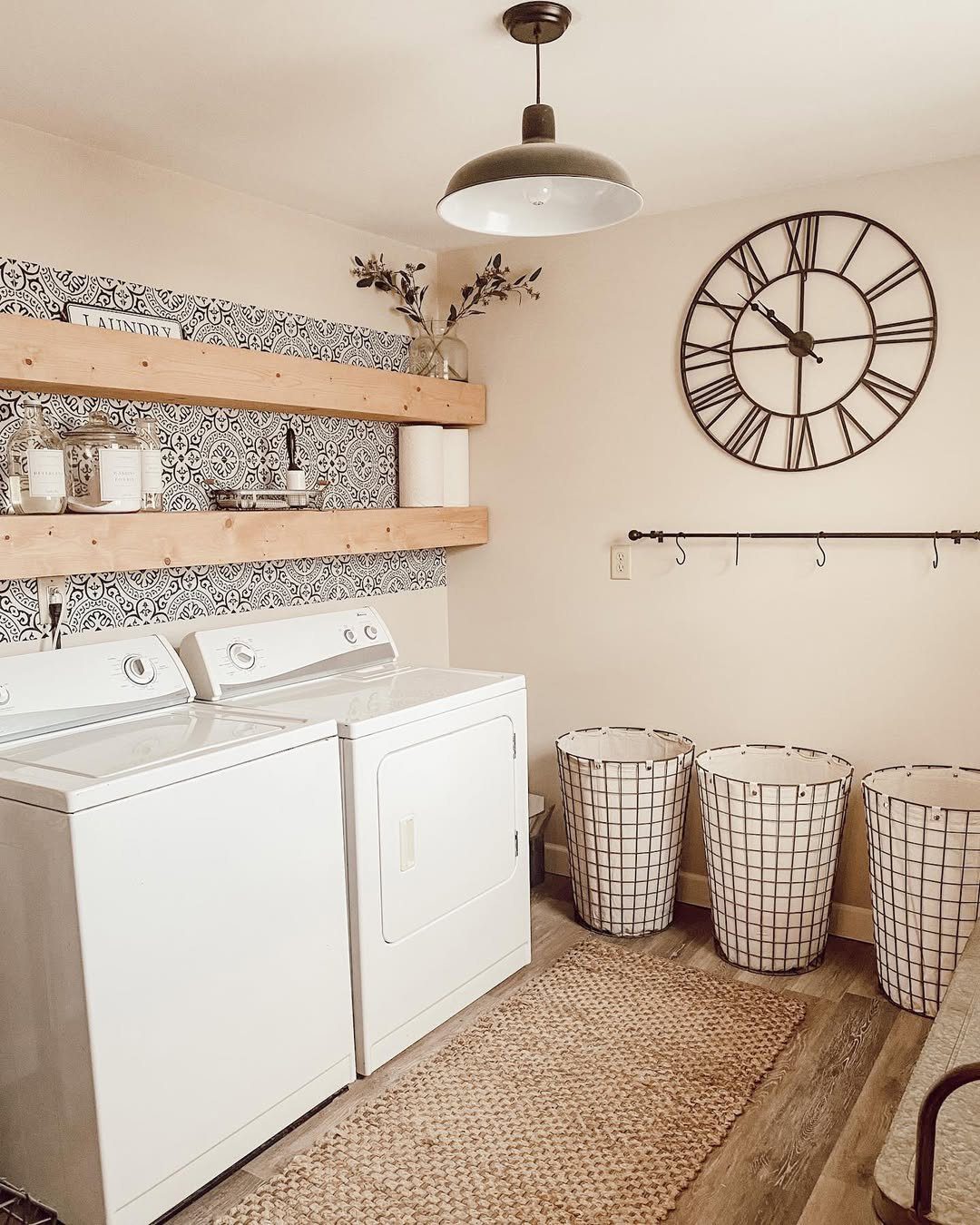 Rustic Warmth With Bold Farmhouse Patterns