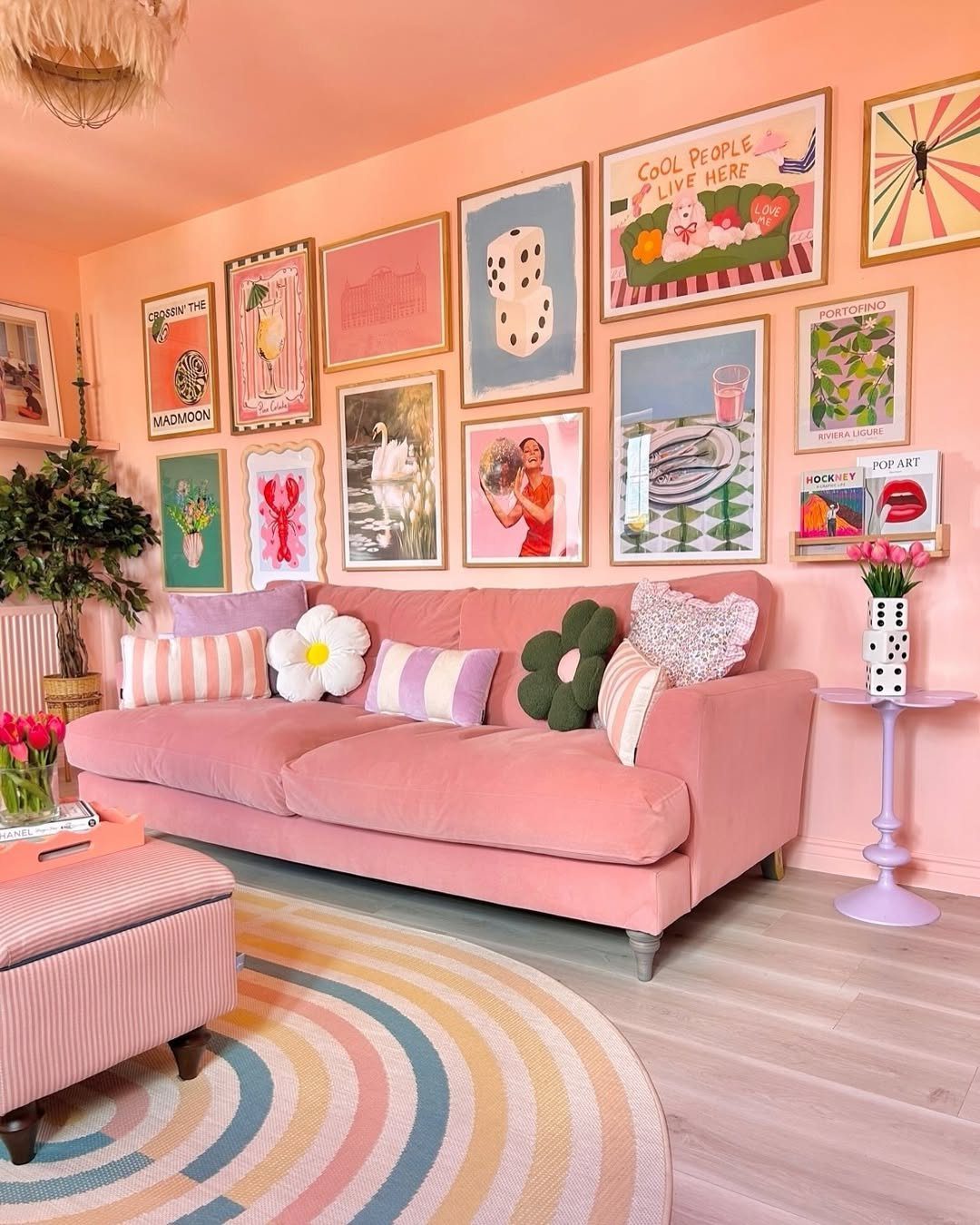 Here Are the 12 Best Paint Colors For Small Living Room According To Experts