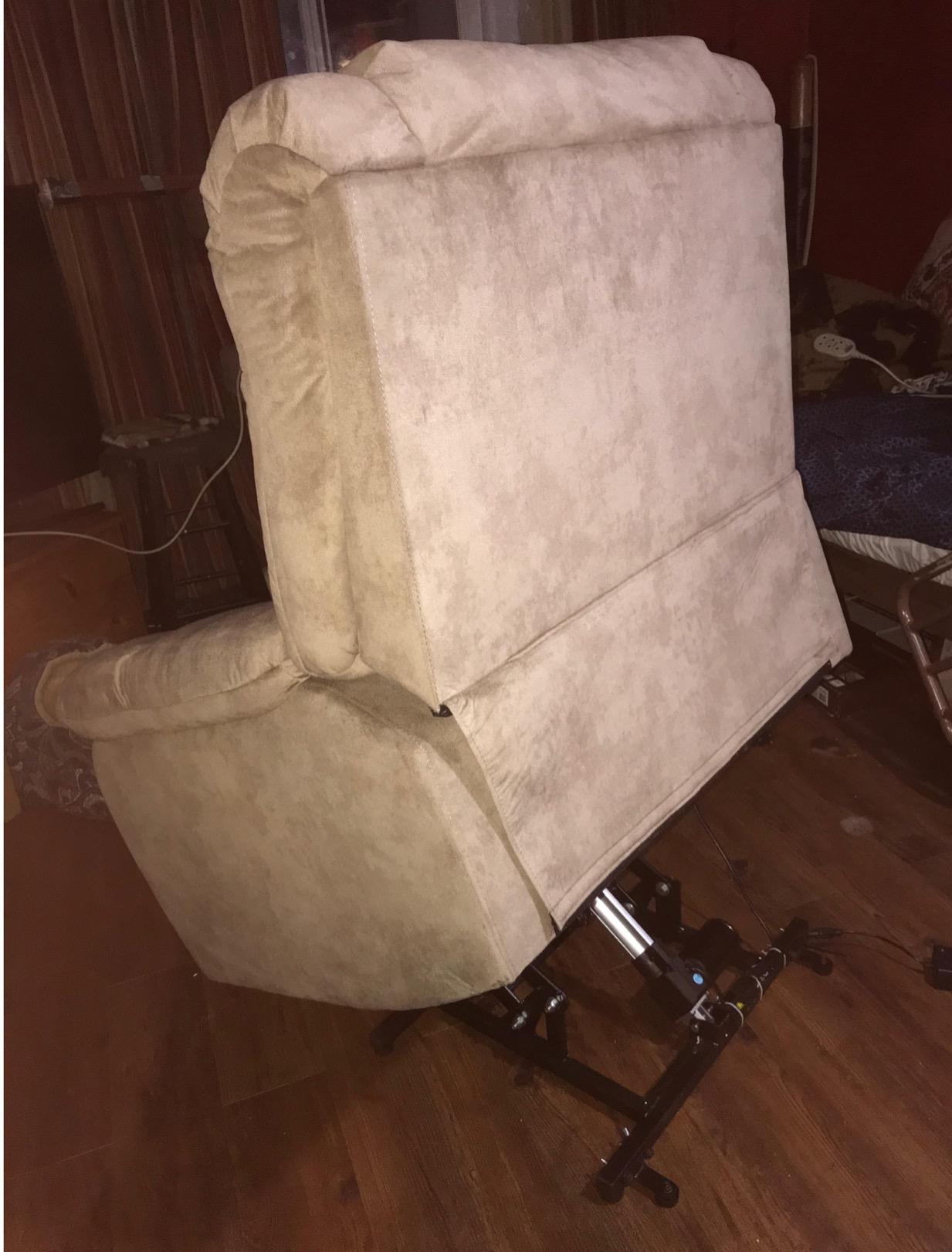 B07CWKJR8N Customer Photo 2
