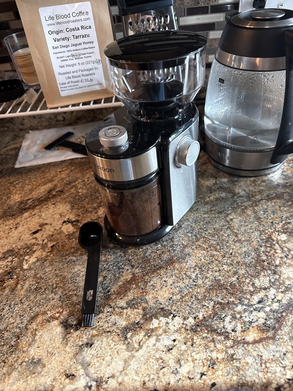 SHARDOR Electric Burr Coffee Grinder 2.0, Adjustable Burr Mill with 16 Precise Grind Settings - Customer Photo 1