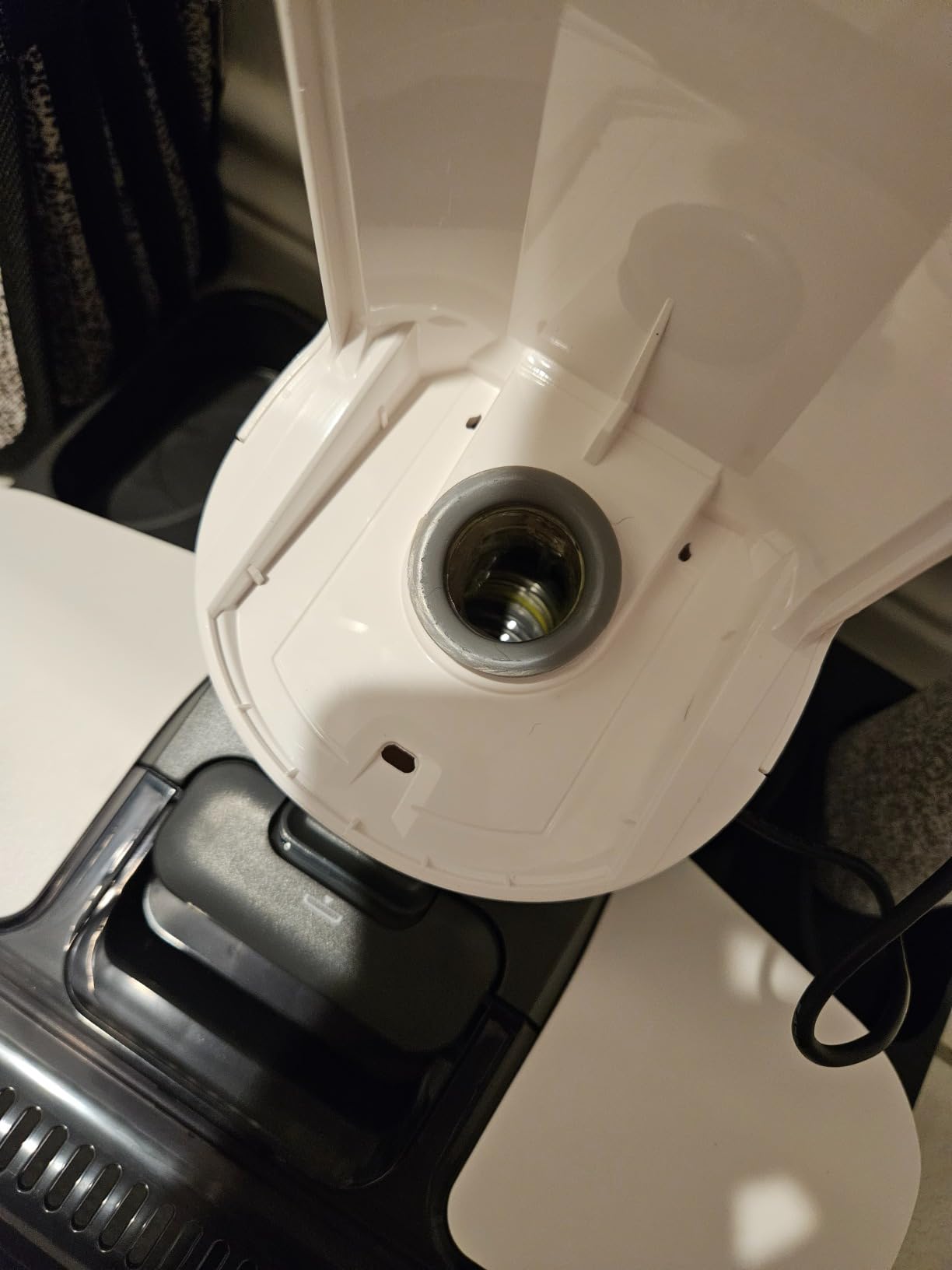 Tineco iFLOOR 2 Complete Cordless Wet Dry Vacuum Floor Cleaner and Mop, One-Step Cleaning for Hard Floors, Great for Sticky Messes and Pet Hair - Customer Photo 1