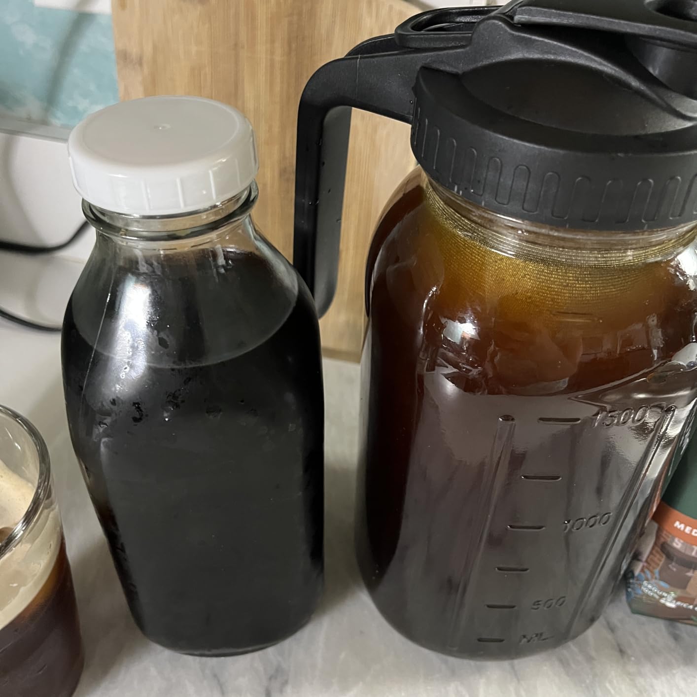 Cold Brew Coffee Maker,64 oz Mason Jar Pitcher with Stainless Steel Filter, Pour Spout Handle Lid, Heavy Duty Glass Airtight & Leak-Proof Pitcher for iced coffee Tea Lemonade - Customer Photo 2