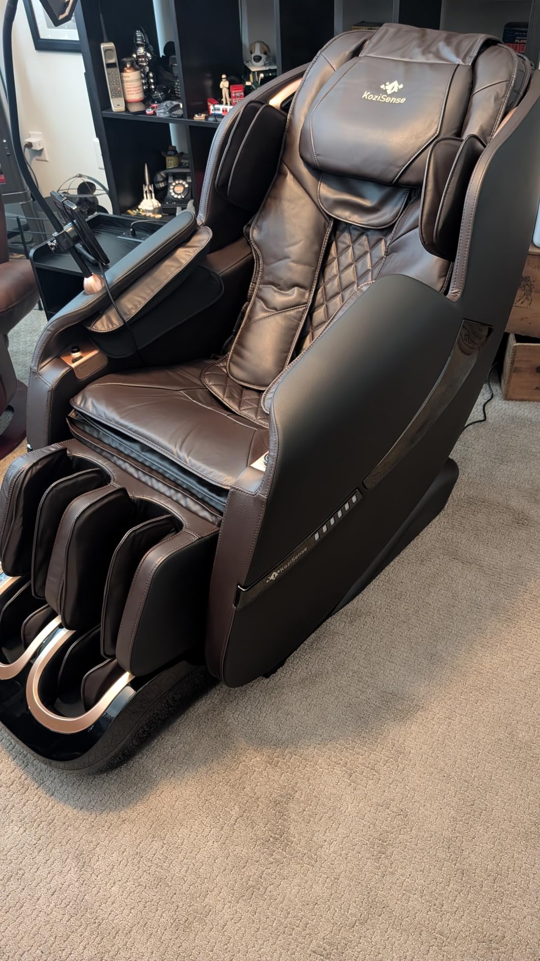 2025 Massage Chair Full Body, Zero Gravity SL-Track Shiatsu Massage Recliner Chair with Heat, AI Control, Body Scan and Calfrest Extension - Customer Photo 1