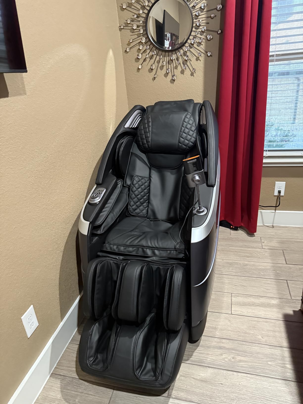 4D Massage Chair Full Body, 166° Flexible Track, 18 Modes, 11Technique, 36 Airbag Massage, with Yoga Stretch, Foot Massage, Zero Gravity Massage Recliner（Black） - Customer Photo 1