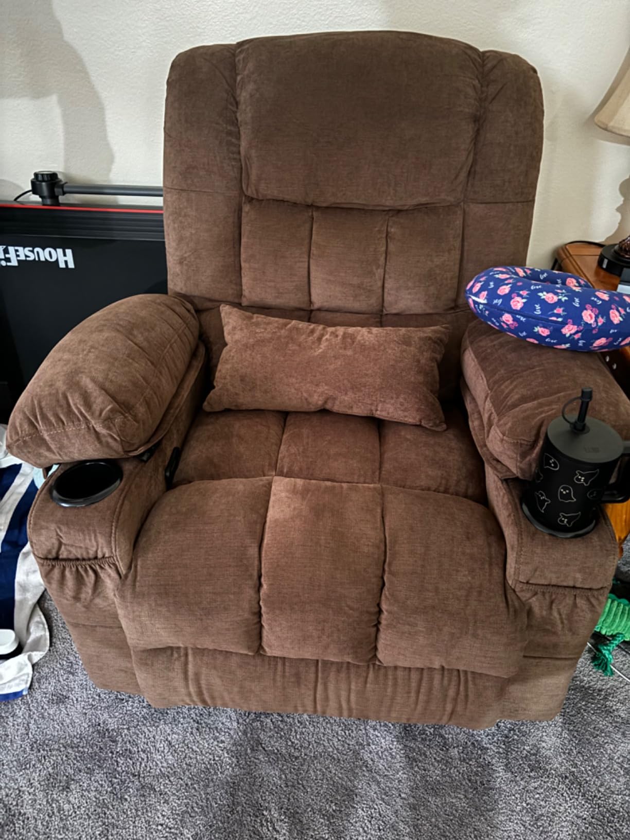 Massage Swivel Rocker Recliner Chair with Vibration Massage and Heat Ergonomic Lounge Chair for Living Room with Rocking Function and Side Pocket, 2 Cup Holders, USB Charge Port - Customer Photo 1