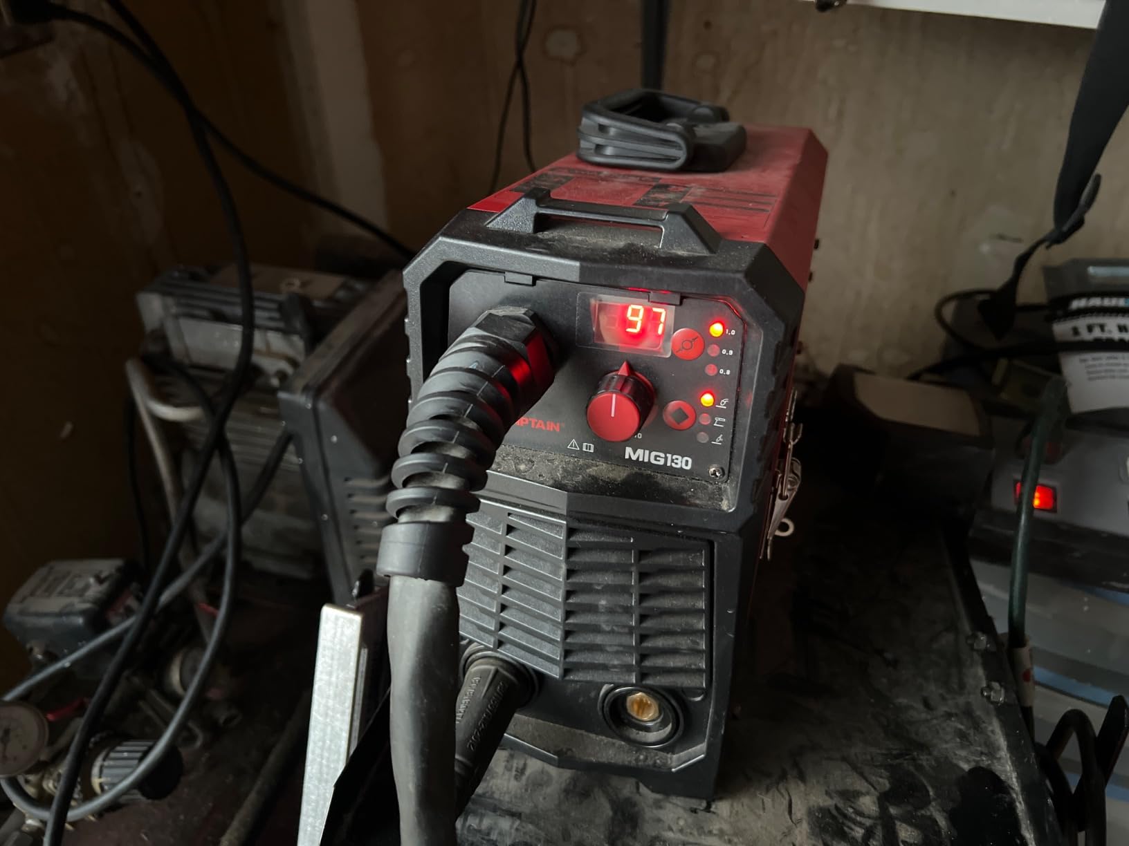 ARCCAPTAIN 160A MIG Welder 110V 220V 4 in 1 Welding Machine Gas MIG, Gasless MIG Flux Core Welder, Lift TIG, MMA Stick Welder, Welder Machine with Synergy for Beginner IGBT Inverter Portable Welder customer photo 1