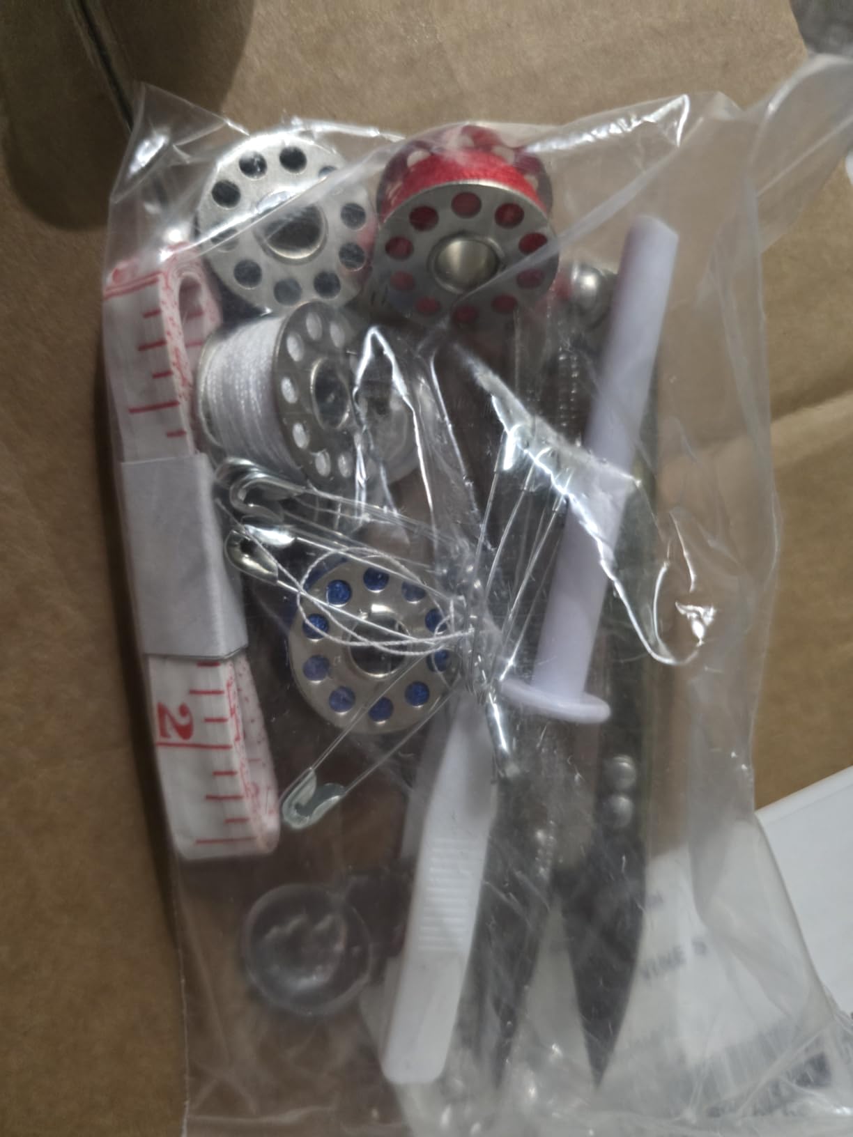 Handheld Sewing Machine for Beginners, Portable Mini Sewing Machine with Two Speed Modes, Easy to Operate and Fast Stitch Suitable for Clothes, Fabrics and Quick Home Repairs - Customer Photo 2