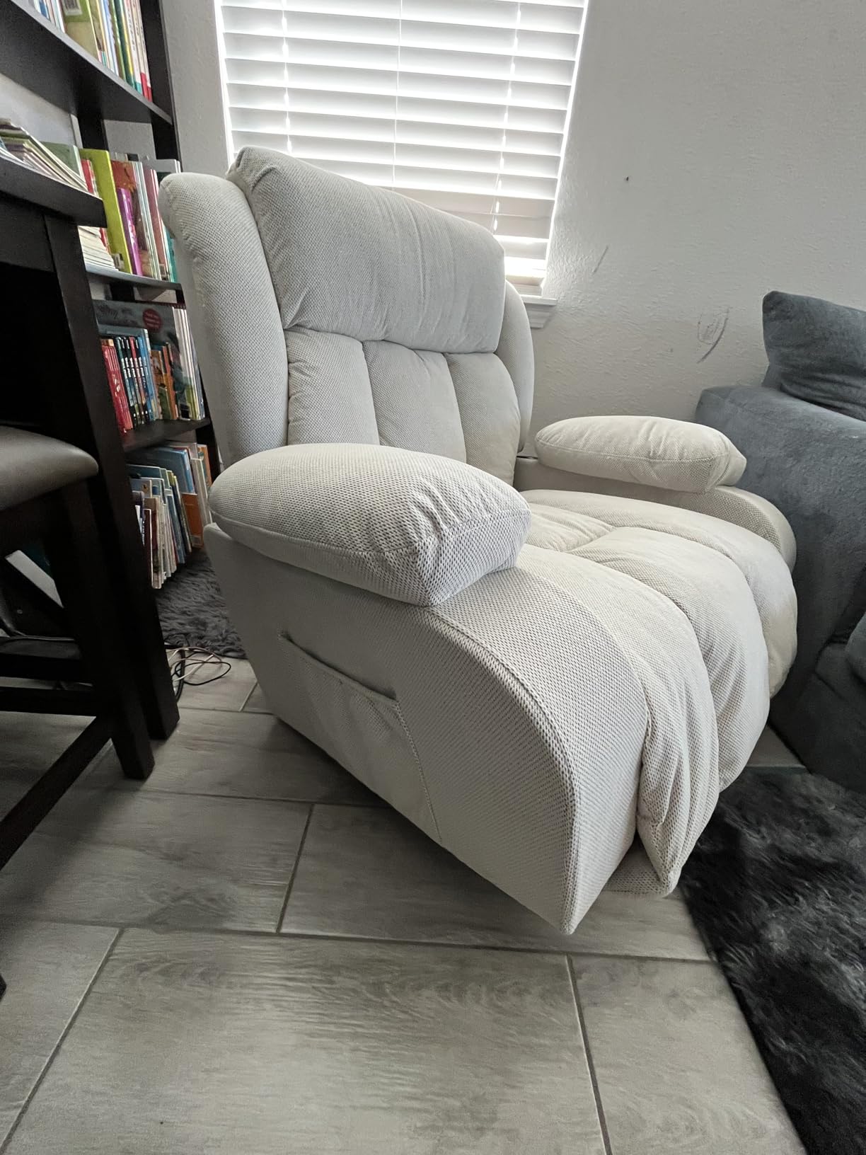Oversized Recliner Chair for Adults with Vibration - Customer Photo 2