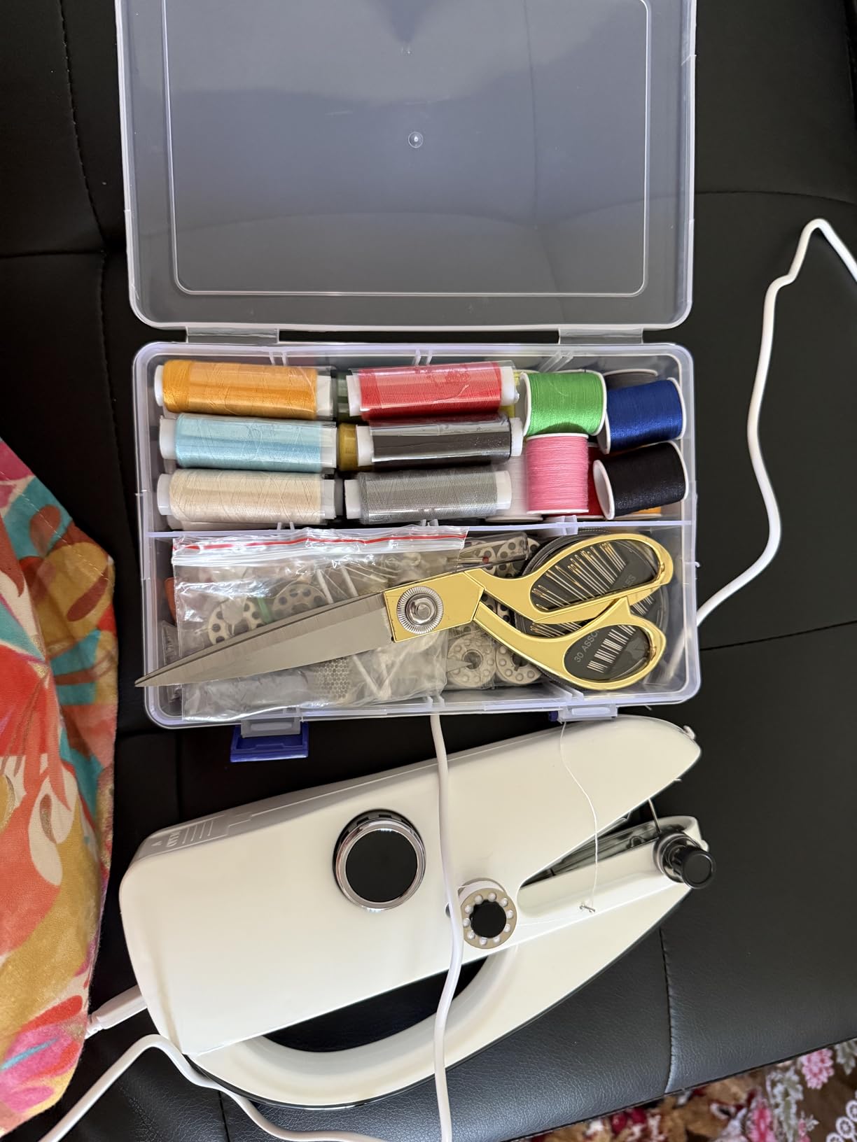 Handheld Sewing Machine Heavy Duty, with Blue Leather Storage Case and 110-Piece Sewing Kit, Mini Portable, Ideal for Adults & Beginners, Complete Set of Quick Home Clothing Repair Tools, Good Gift - Customer Photo 1