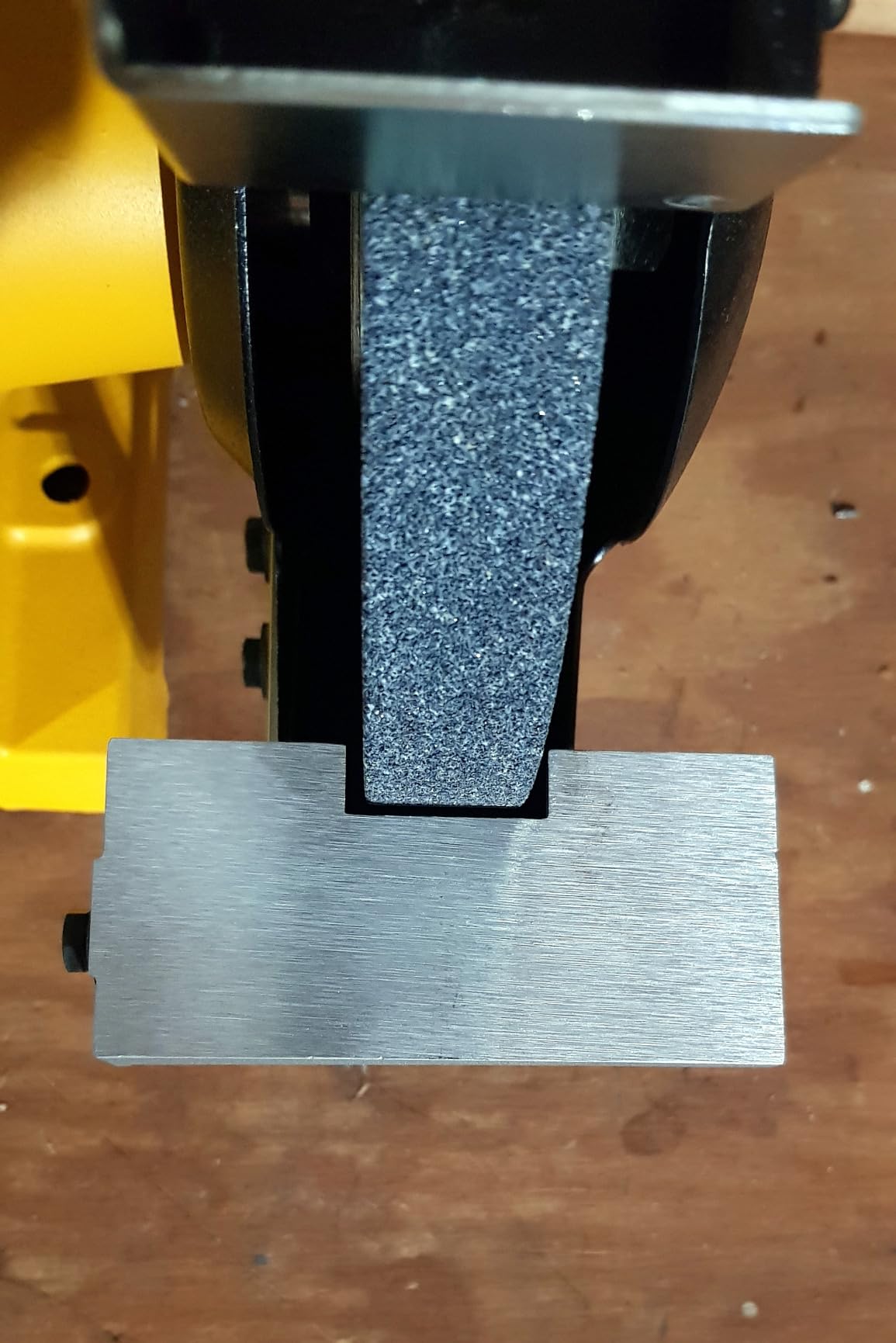 DEWALT DW758 8-Inch Bench Grinder - Customer Photo 1