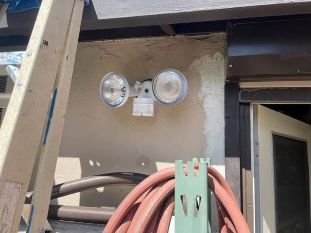 Globe Electric 17000269 110-Degree 240 W Twin Head White Hardwired Motion Sensor Security Flood Light, Spotlight, Outdoor, Outside House Lights - Customer Photo 1