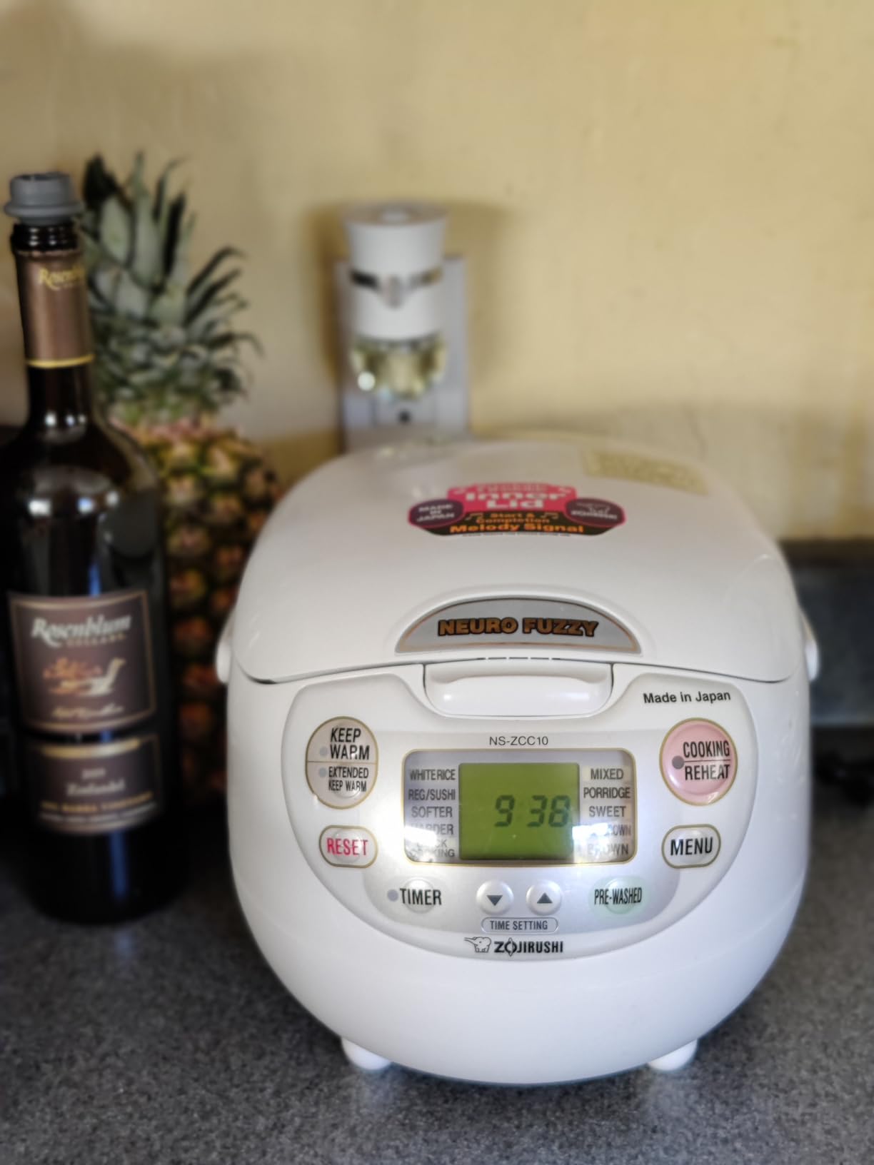 Zojirushi NS-ZCC10 5-1/2-Cup Neuro Fuzzy Rice Cooker and Warmer, Premium White - Customer Photo 1