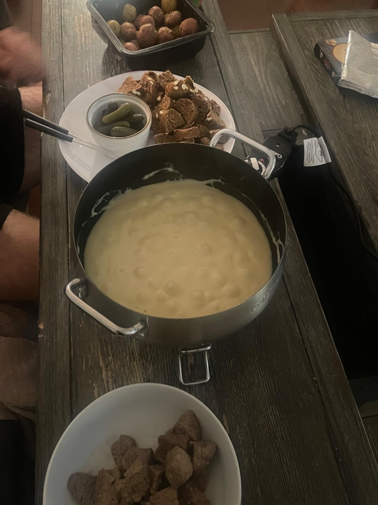 Cuisinart Fondue Pot, 3 Quart, For Chocolate, Cheese, Broth, Oil, Stainless Steel, CFO-3SSP1 - Customer Photo 3