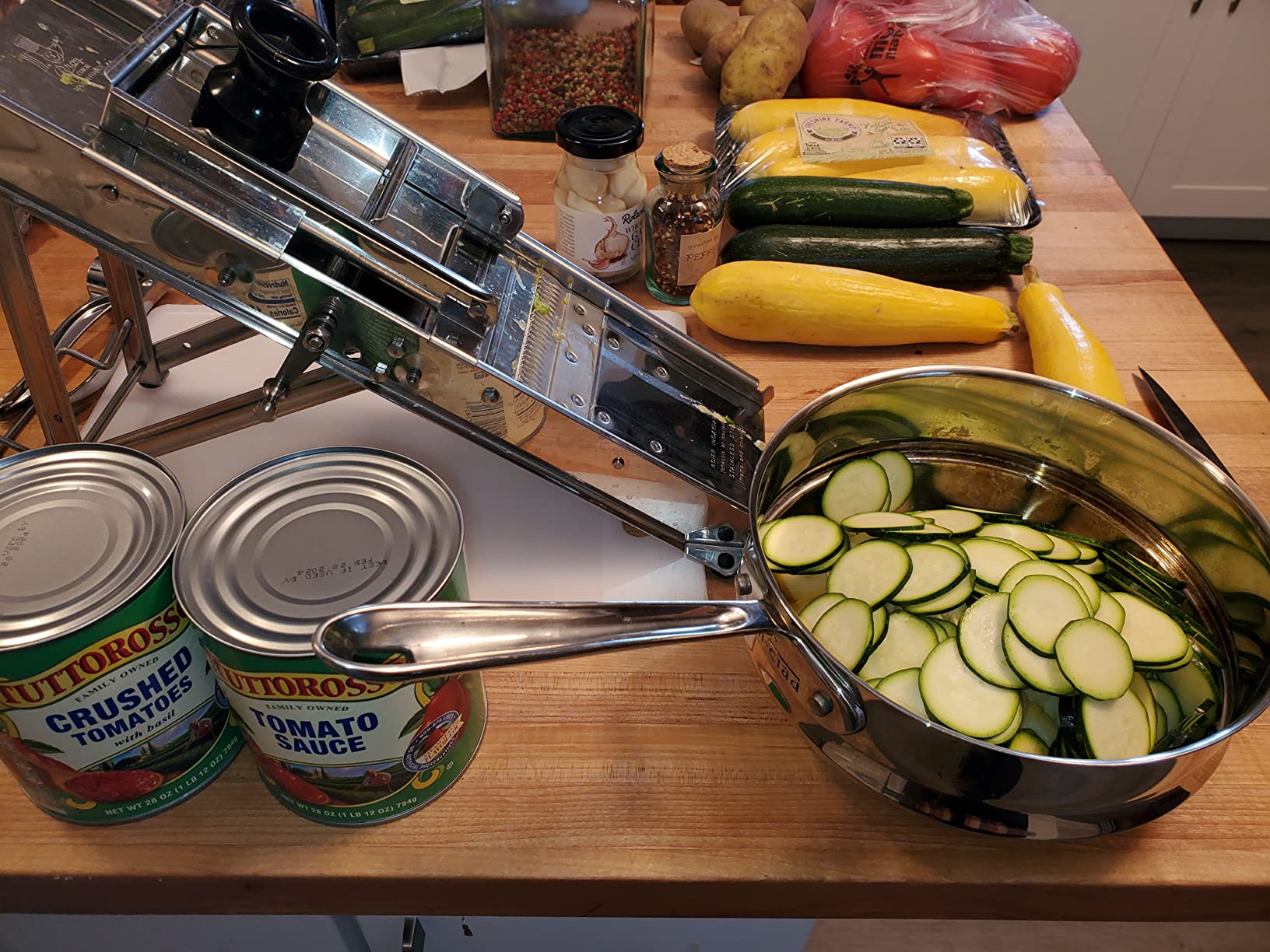 BRON COUCKE - Professional Mandoline - Stainless Steel - Slices Fruits and Vegetables, Makes French Fries and Julienne - Straight Blade + Waffle Blade - Adjustable Thickness - Includes Safety Carriage - Customer Photo 1
