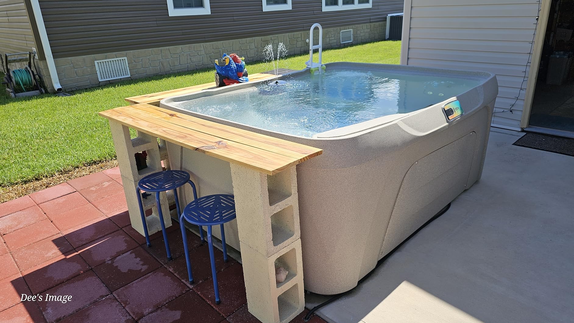 Medline Bathtub Safety Grab Bar, Handle Clamps on to Side of Bathtub Shower, Medical Tub Rail for Bathrooms is Great Elderly or After Surgery - Customer Photo 1