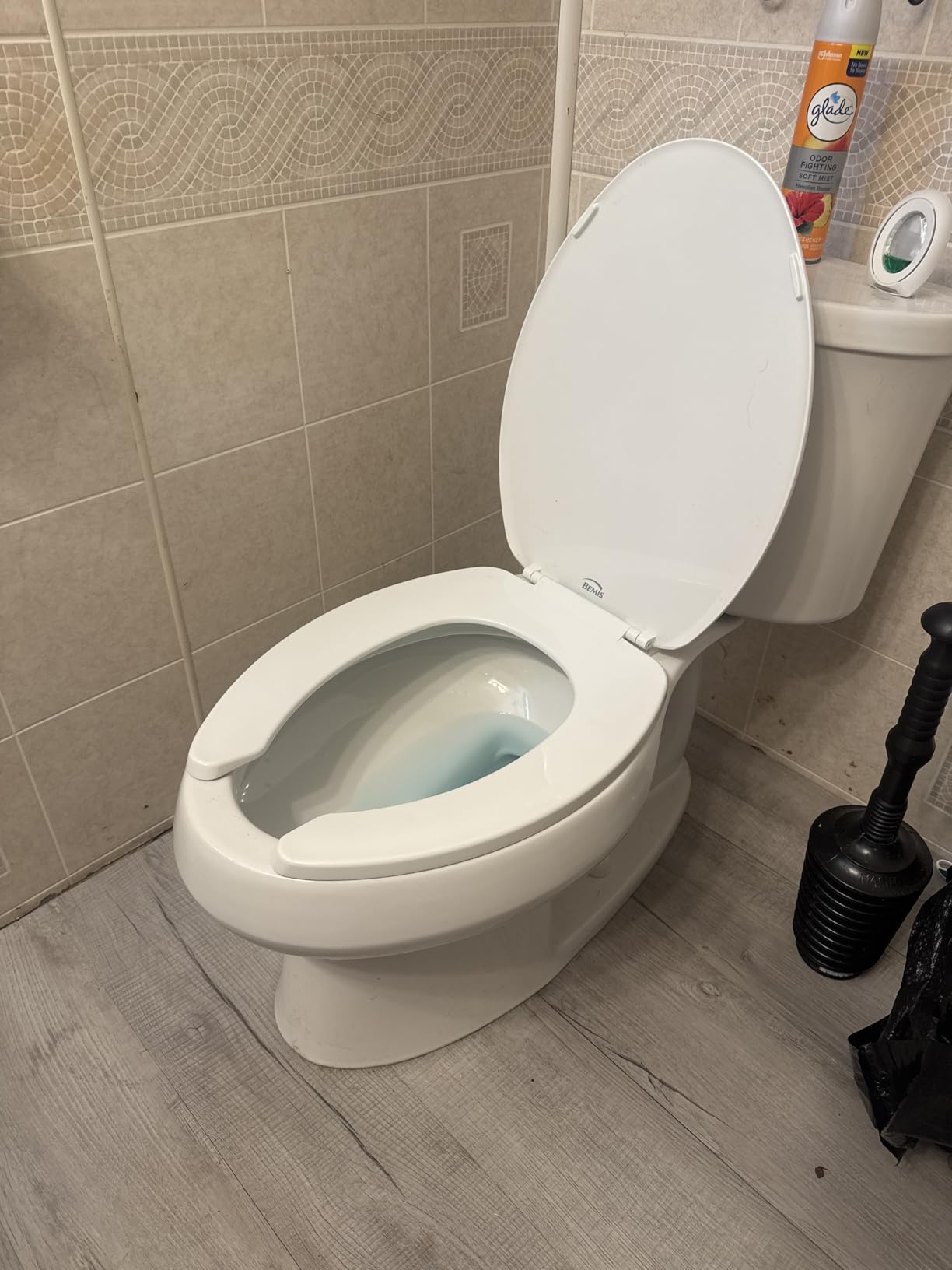 BEMIS 175 Commercial Open Front Plastic Toilet Seat, Heavy Duty Industrial Seat with Lid Customer Review BEMIS 175 Commercial Open Front Plastic Toilet Seat, Heavy Duty Industrial Seat with Lid - Customer Photo 1