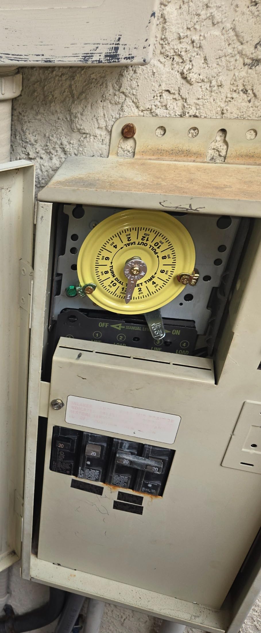 Intermatic T104 24-Hour Mechanical Timer Switch - 208–277 VAC, DPST, Indoor Metal Enclosure, Heavy-Duty, Manual Override, 40 Amp - Ideal for Lights, Pumps, Fans, and HVAC Systems - Customer Photo 2