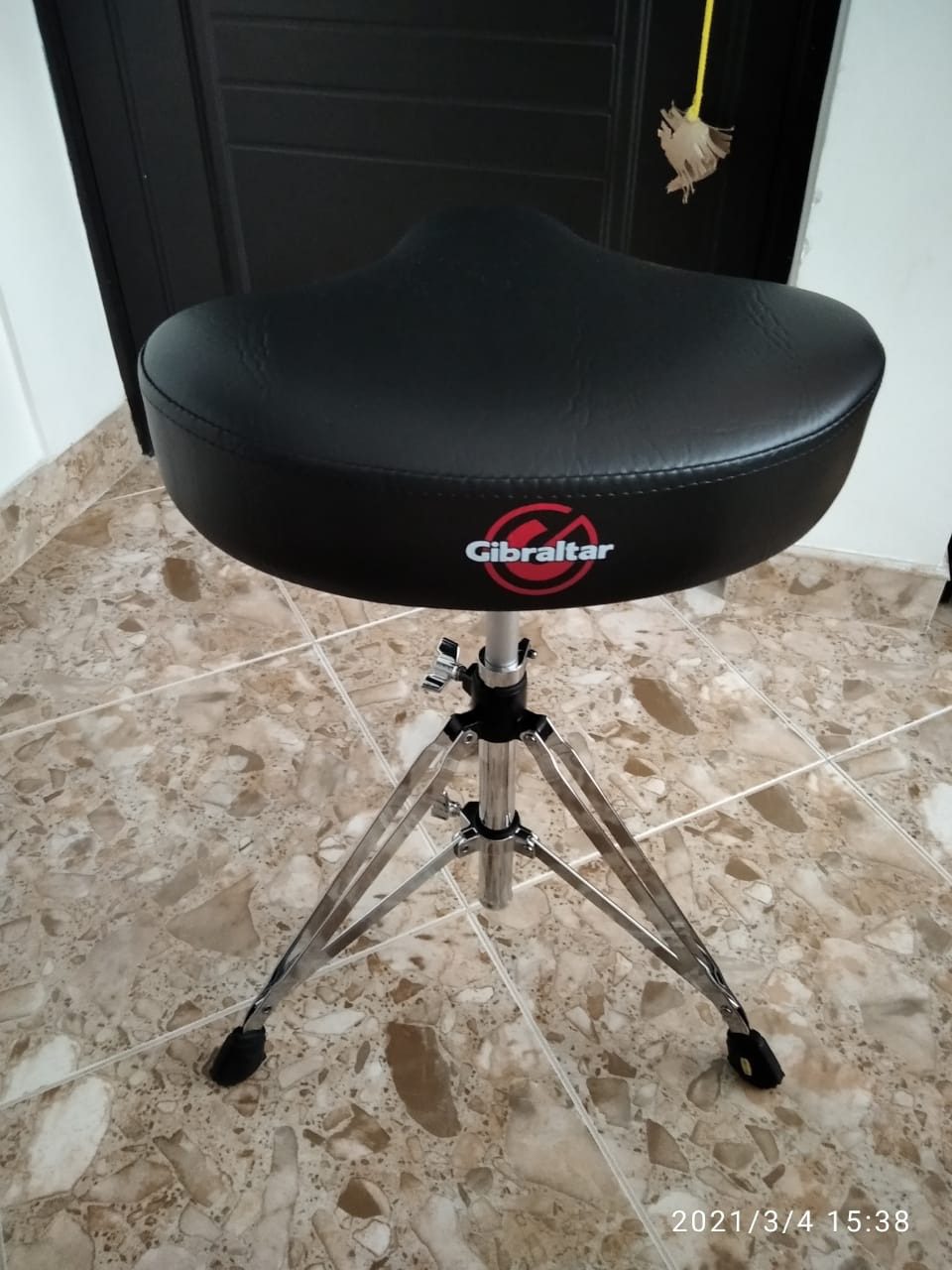 Gibraltar Drum Throne, Black, Heavy (6608) - Customer Photo 2