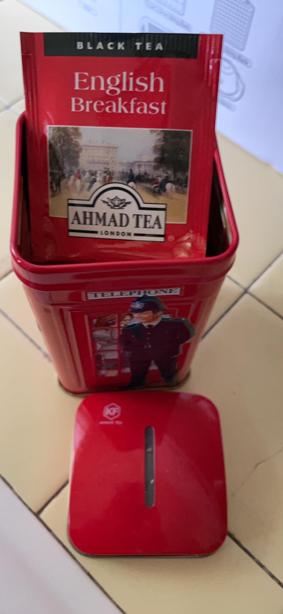 Ahmad Tea London Telephone Box Caddy Gift Tin, 20 Teabag, English Breakfast Customer Review Ahmad Tea London Telephone Box Caddy Gift Tin, 20 Teabag, English Breakfast - Customer Photo 3