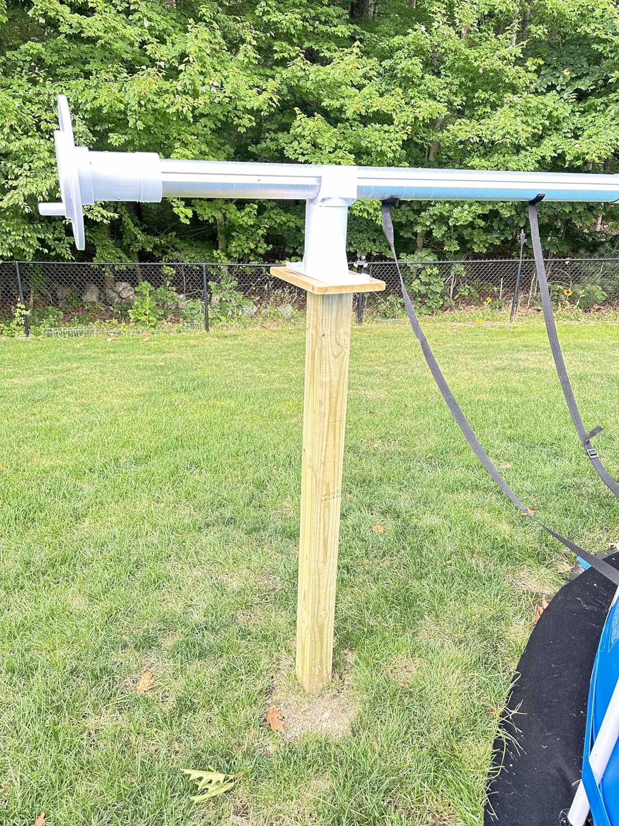 SWIMLINE HYDROTOOLS 52000 Premium Solar Reel System For Above Ground Swimming Pools | Durable | Non-Corrosive | Socket Mountable | With Straps & Hardware | Easy Cranking | TUBE KIT NOT INCLUDED - Customer Photo 1