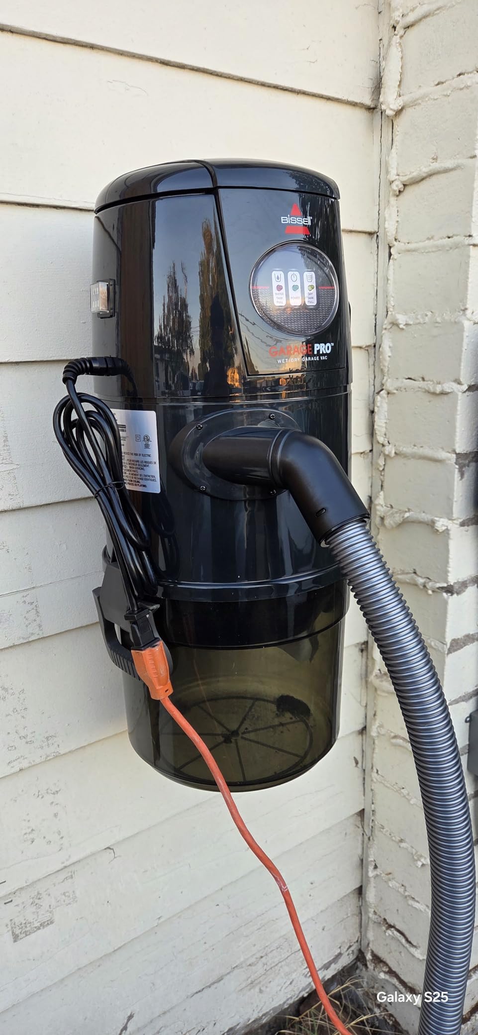 BISSELL Garage Pro Wall-Mounted Wet Dry Car Vacuum/Blower With Auto Tool Kit, 18P03 , Gray - Customer Photo 1