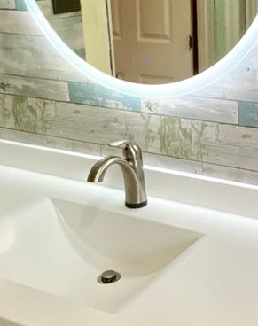 Delta Faucet Lahara Single Hole Bathroom Faucet with Touchless Technology, Chrome Bathroom Sink Faucet, Single Handle Bathroom Faucet, Bath Faucet, Push Pop-Up Drain, Chrome 538T-DST - Customer Photo 1