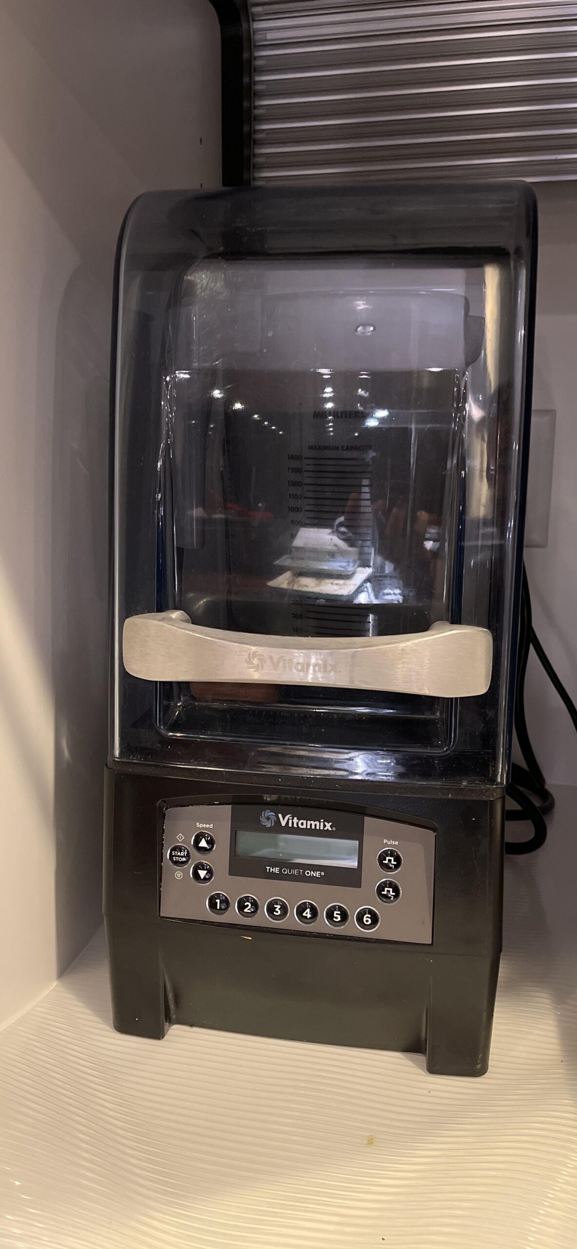 Vitamix 36019 Quiet One Blender 48 oz, Black - Customer Photo 1