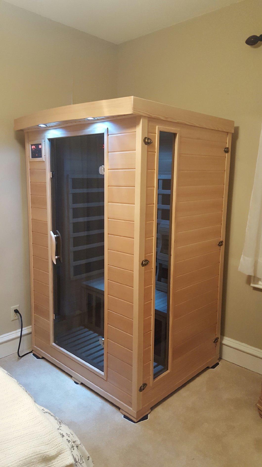 HEATWAVE Radiant Saunas 2-Person Hemlock Infrared Sauna with 6 Carbon Heaters, Chromotherapy Lighting - Customer Photo 1