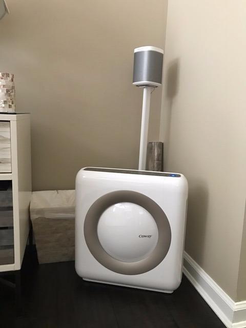 Coway AP-1512HH Mighty Air Purifier with True HEPA and Eco Mode, black/silver, 16.8 x 18.3 x 9.6 Customer Review Coway AP-1512HH Mighty Air Purifier with True HEPA and Eco Mode, black/silver, 16.8 x 18.3 x 9.6 - Customer Photo 1