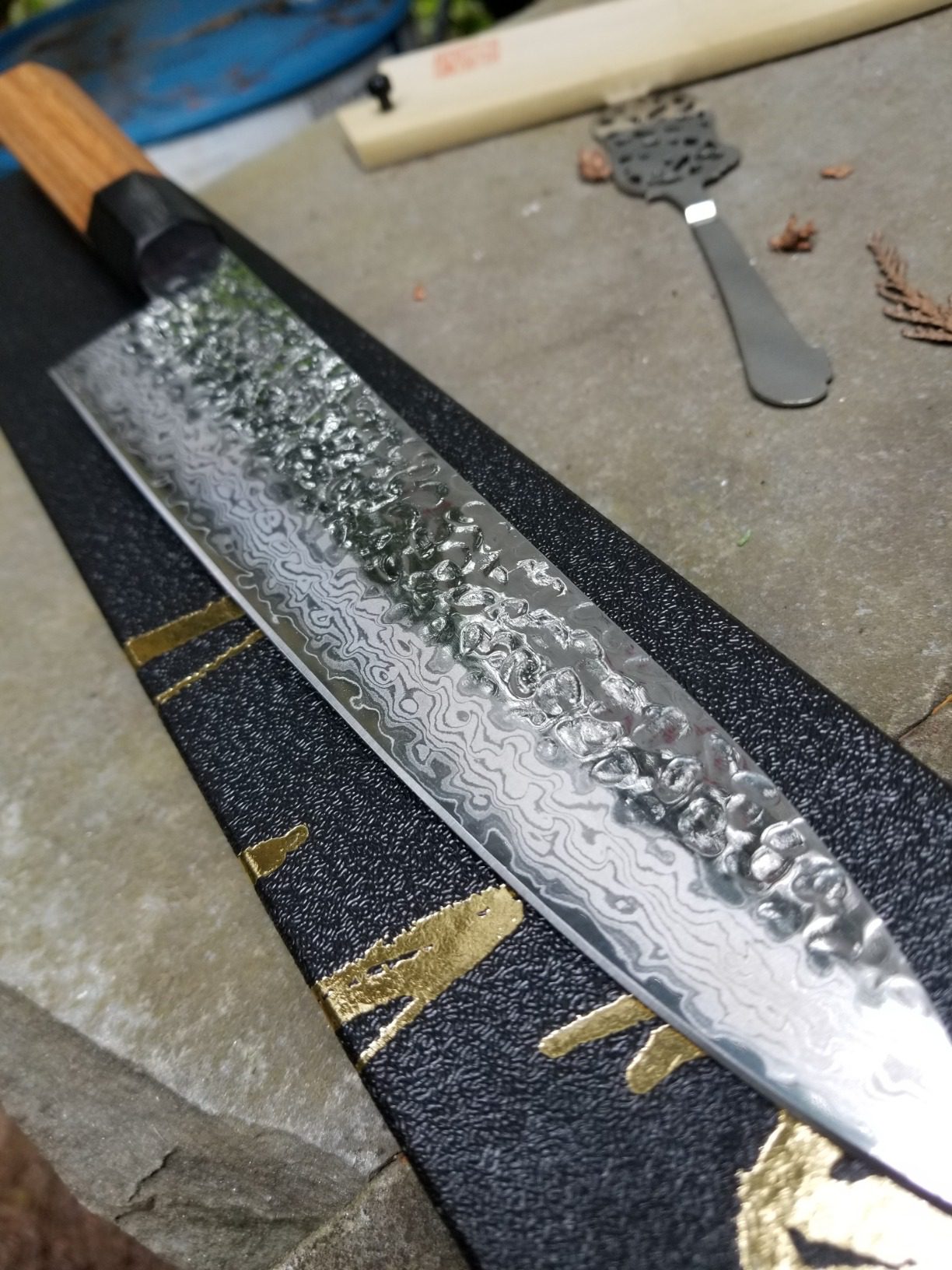Yoshihiro VG10 46 Layers Hammered Damascus Gyuto Japanese Chefs Knife (Octagonal Ambrosia Handle) (7