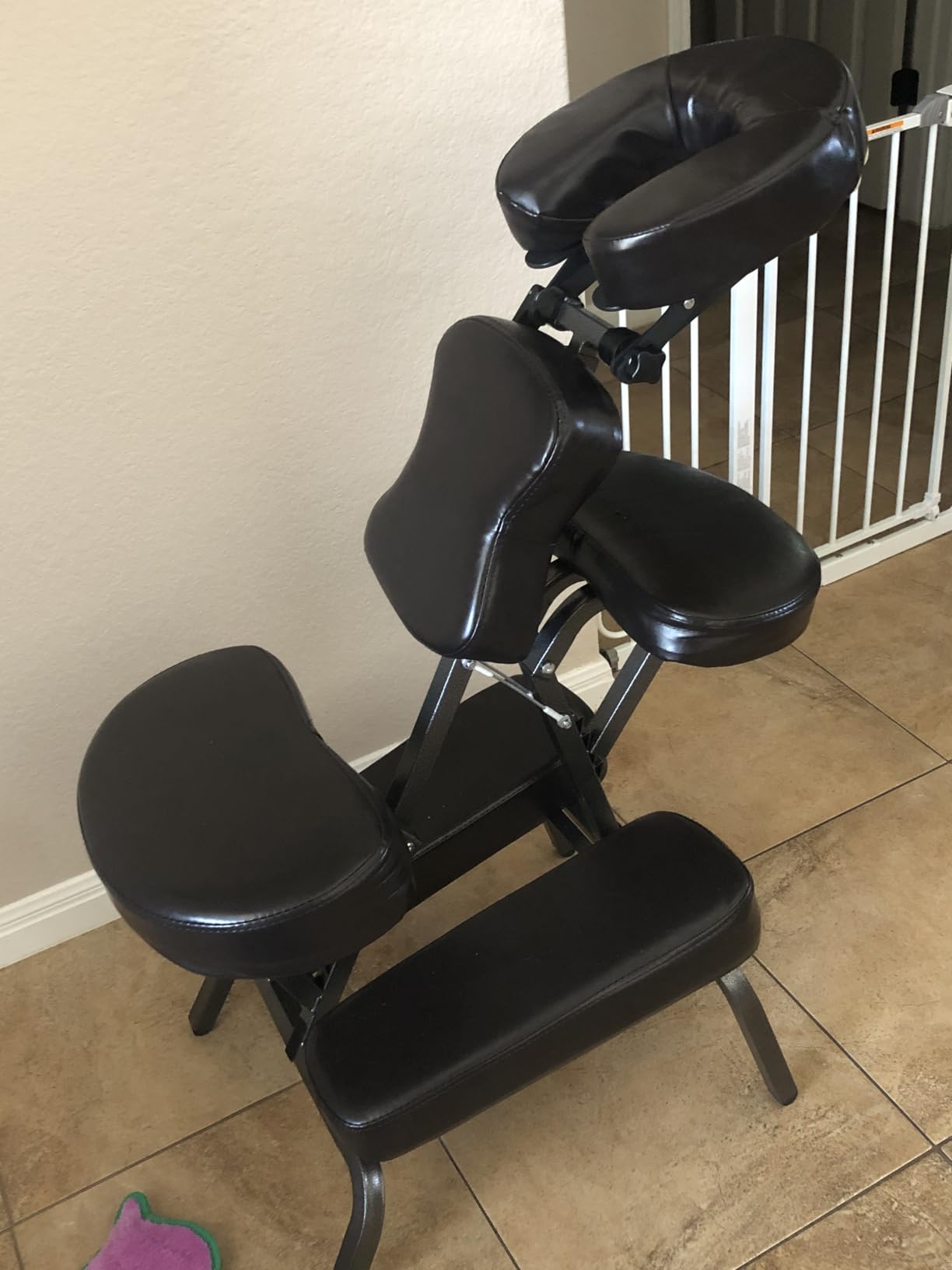 Master Massage Bedford Portable Light Weight Massage Chair, Burgundy, with Carry Case - Customer Photo 1