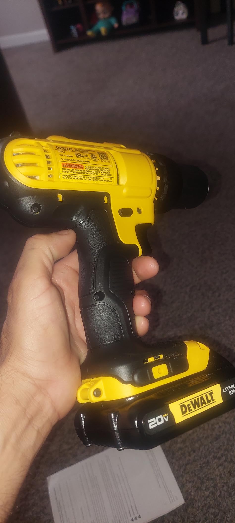 DEWALT 20V Max Cordless Drill Driver Set, 2 Speed, High Performance Motor, Includes 2 XR 1.3Ah Li-Ion Batteries, Charger and Contractor Bag (DCD771C2) customer photo 2